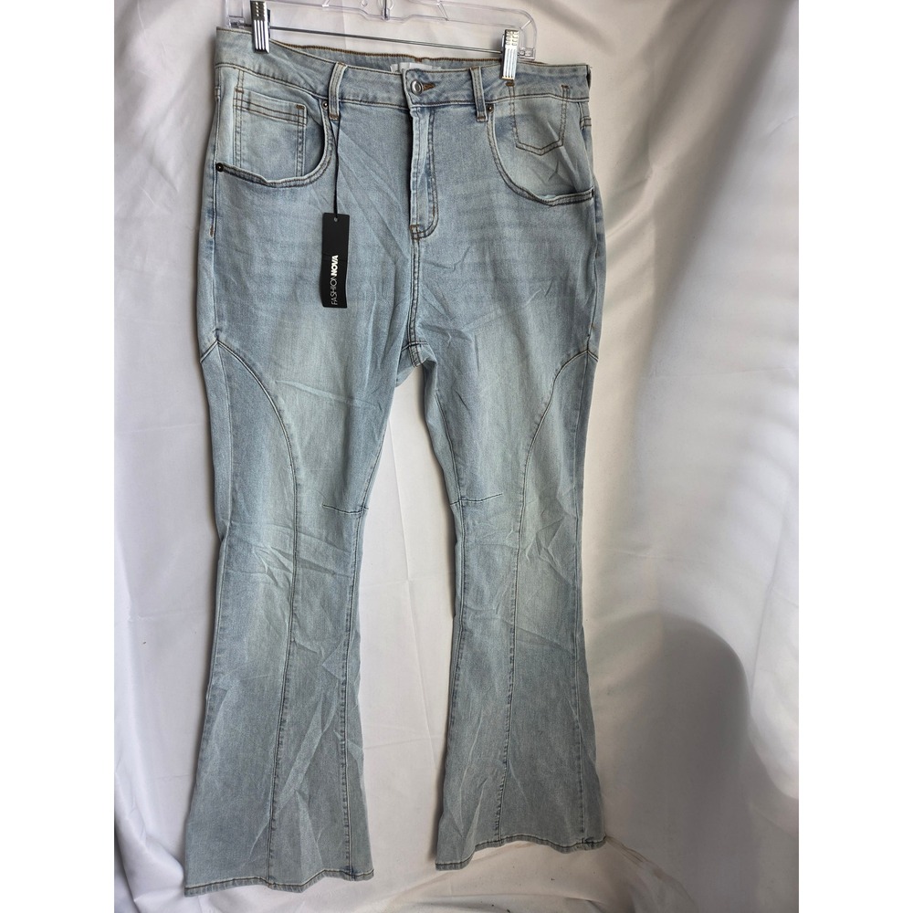 Fashion Nova Raleigh Jeans Womens  Plus Light Wash Slim Mid Rise Flare NEW